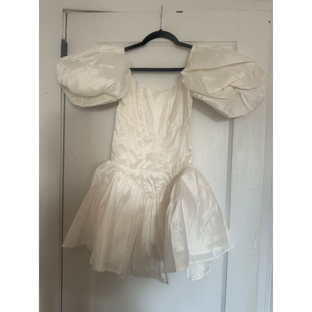 For Love & Lemons Mia Mini Dress White Puff Sleeve Small NWT - Picture 5 of 12